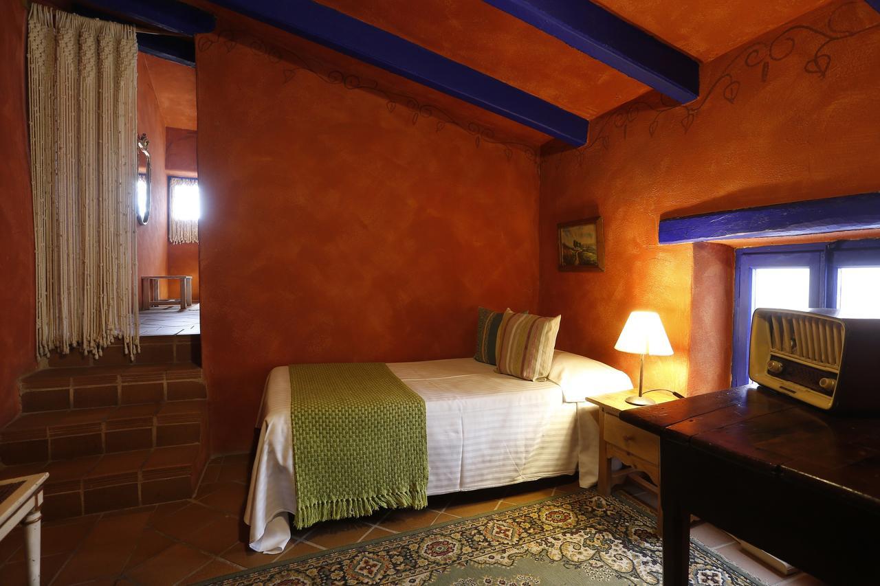 Hostal Blau Peratallada Εξωτερικό φωτογραφία