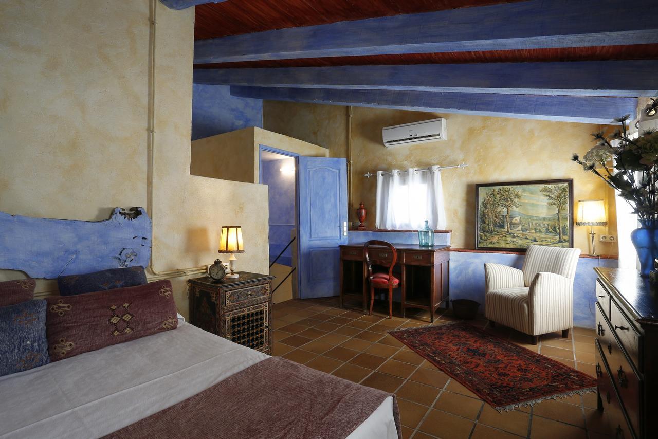 Hostal Blau Peratallada Εξωτερικό φωτογραφία